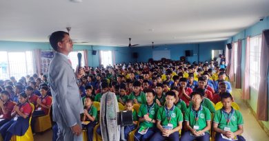 पब्लिक हाइ स्कुलका विद्यार्थी मोटिभेशनल तालिममा धुरु धुरु रोए